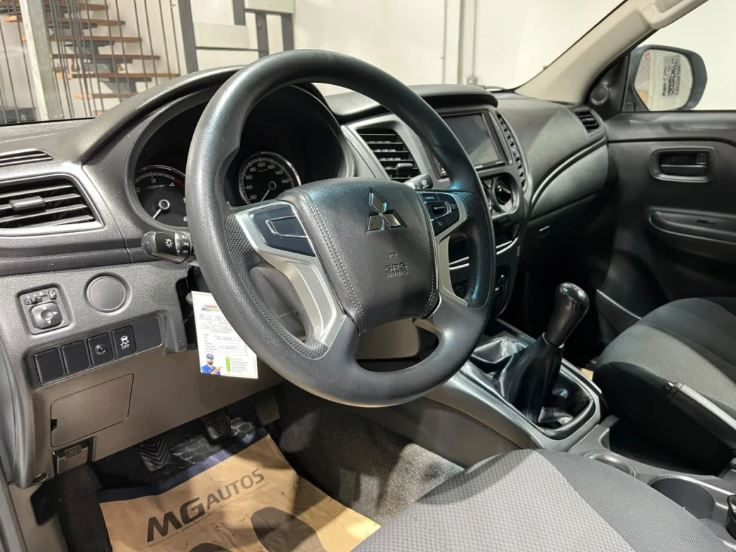 imagen 0 de vehiculo con id 2209